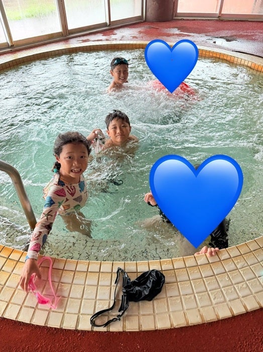 【写真・画像】 小原正子、台風でも家族で満喫した沖縄のホテルを絶賛「ホテル内に色々あってめっちゃ良かった」 1枚目
