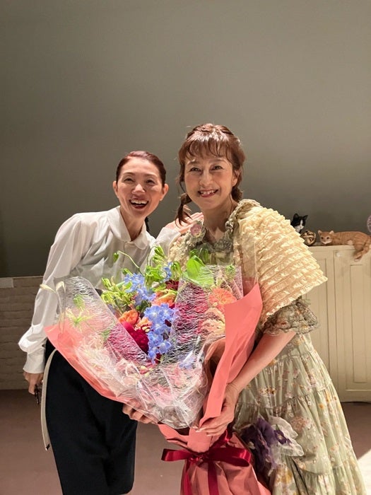 【写真・画像】 松居直美、森尾由美の誕生日を祝福「会場にお集まりの皆さま全員でお祝いしました」 　1枚目
