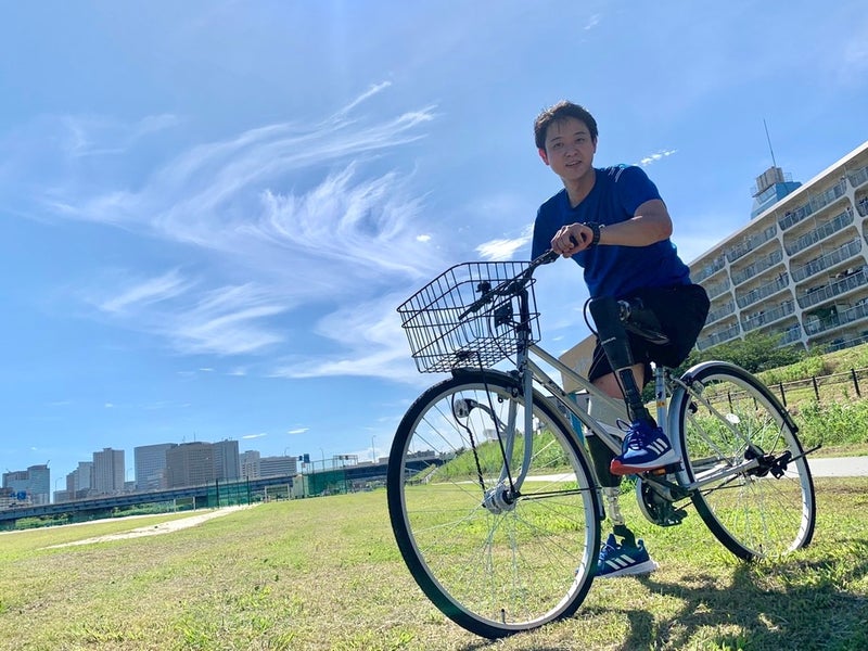 【画像】自転車に乗る山田さん