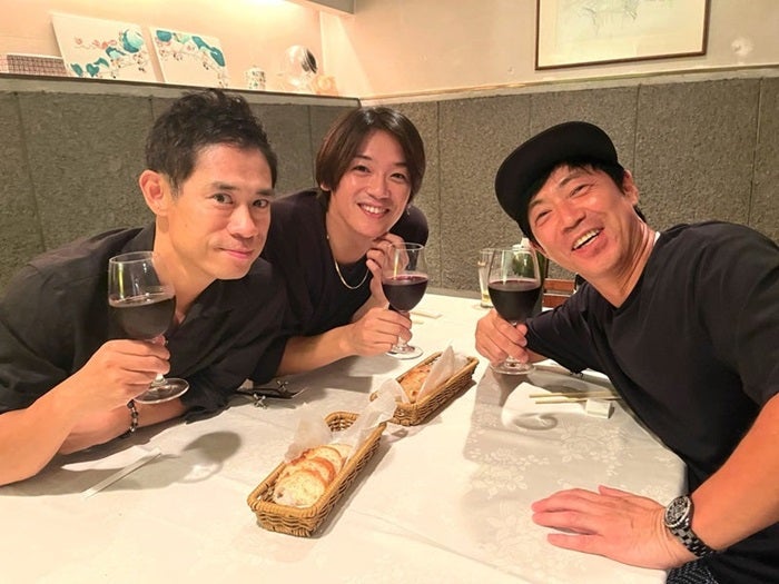 【写真・画像】 東MAX、伊藤淳史＆Hey！ Say！ JUMP高木雄也との食事会を報告「変な3人よね」 　1枚目