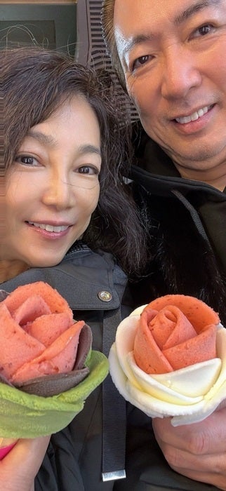 【写真・画像】 堀ちえみ、韓国で行列に並んで購入した美しい品「美味しそう」「気になる」の声 　1枚目