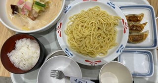 華原朋美、息子が完食した大人サイズの品「私は餃子と残ったお野菜を食べました」