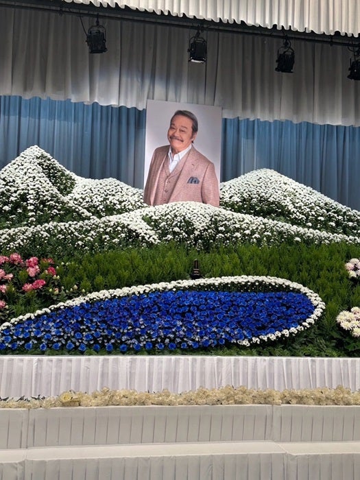 【写真・画像】 田中健、西田敏行さんのお別れ会に参列「形見分けもたくさんいただきました」 　1枚目