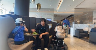 川崎希「搭乗口に急いでいったけど」世界一周旅行の帰りに起きたハプニング「変更手数料なし、ホテル代は航空会社負担で」
