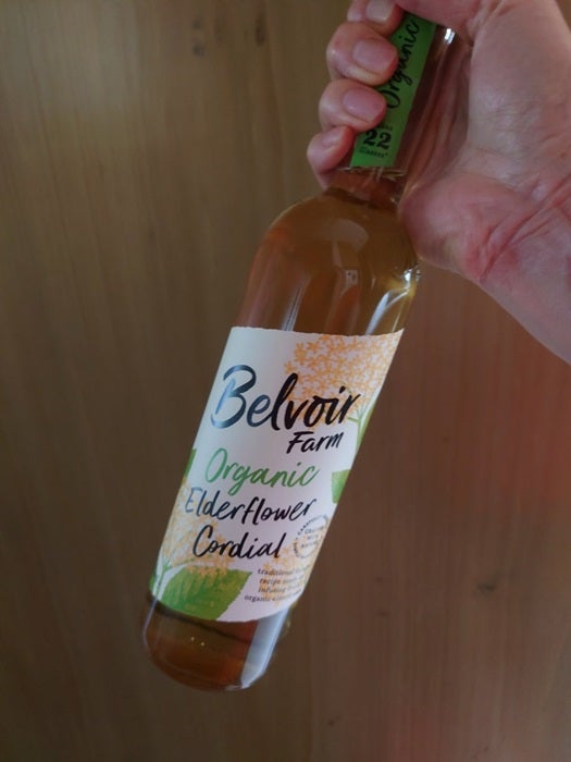 【写真・画像】 秋野暢子、友人から貰って思わずまとめ買いした品を紹介「夏にオススのドリンク」 　1枚目