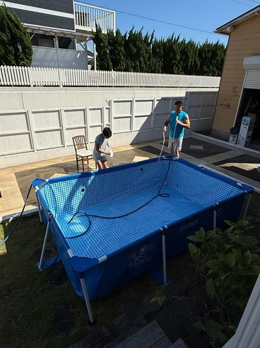 【写真・画像】 花田虎上、家族と協力して自宅の庭に設置したプール「最高ですね」「羨ましい」の声 　1枚目