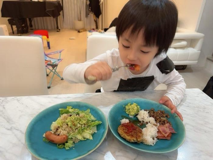 【写真・画像】 川崎希、子ども達から大好評の夫・アレクの手料理を公開「食物繊維たっぷりのスーパーフードだから身体にとてもいい」 　1枚目