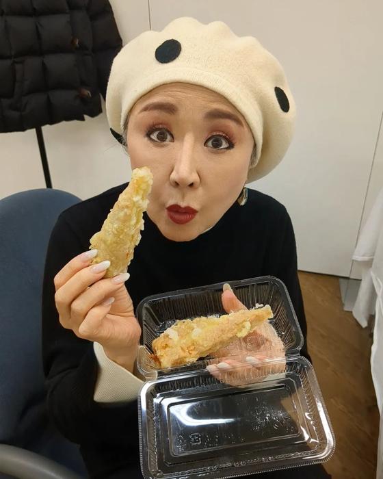 【写真・画像】 小林幸子、コロッケからの差し入れを公開「子どもが食べやすそう」 　1枚目