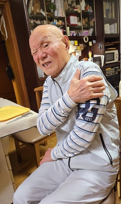 【写真・画像】 ちばてつや氏、腕が上がらずレントゲン検査を受けた結果「白い影が・・・」 　1枚目