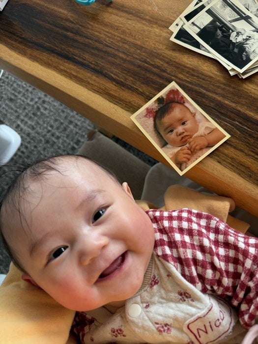 【写真・画像】 山本圭壱、自身の生後6か月頃の写真と娘の姿を公開「似ているような似てないような」 　1枚目
