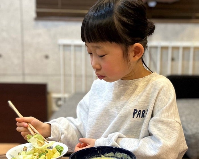 【写真・画像】 パンサー尾形の妻、急遽病院へ連れて行った娘の症状「見てられないくらい可哀想だった」 　1枚目