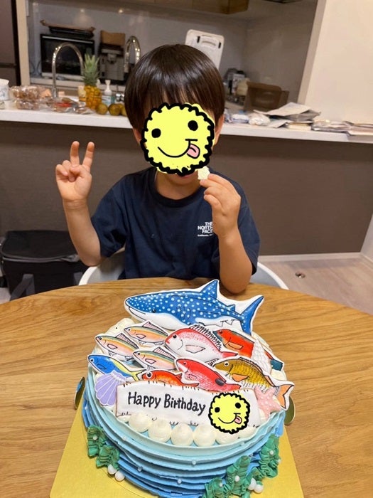 【写真・画像】 小倉優子、三男の誕生日会で友人から貰ったプレゼント「三男が本当に嬉しそうで」 　1枚目