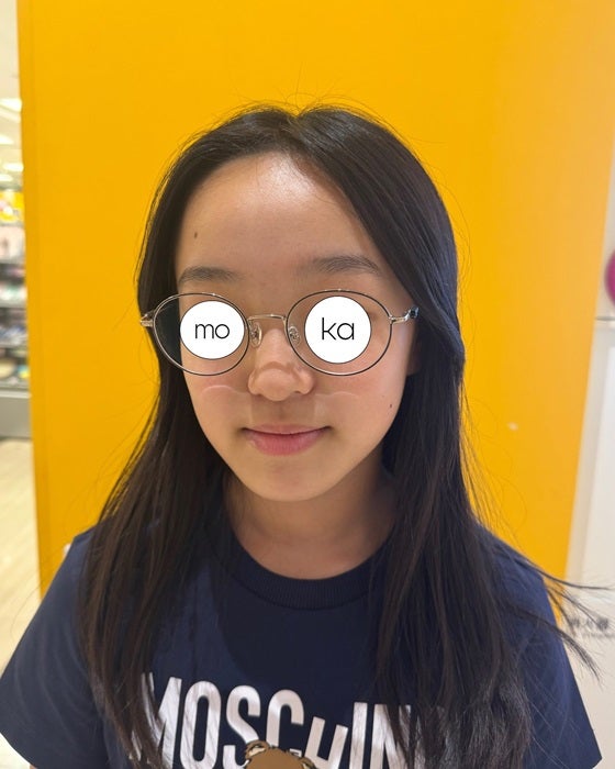【写真・画像】 花田虎上の妻、娘が受けた眼科での検査で判明したこと「悪いところが遺伝しちゃって」 　1枚目